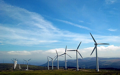 關于下達河北省2024年風電、光伏發電年度開發建設方案第一批項目的通知政策解讀